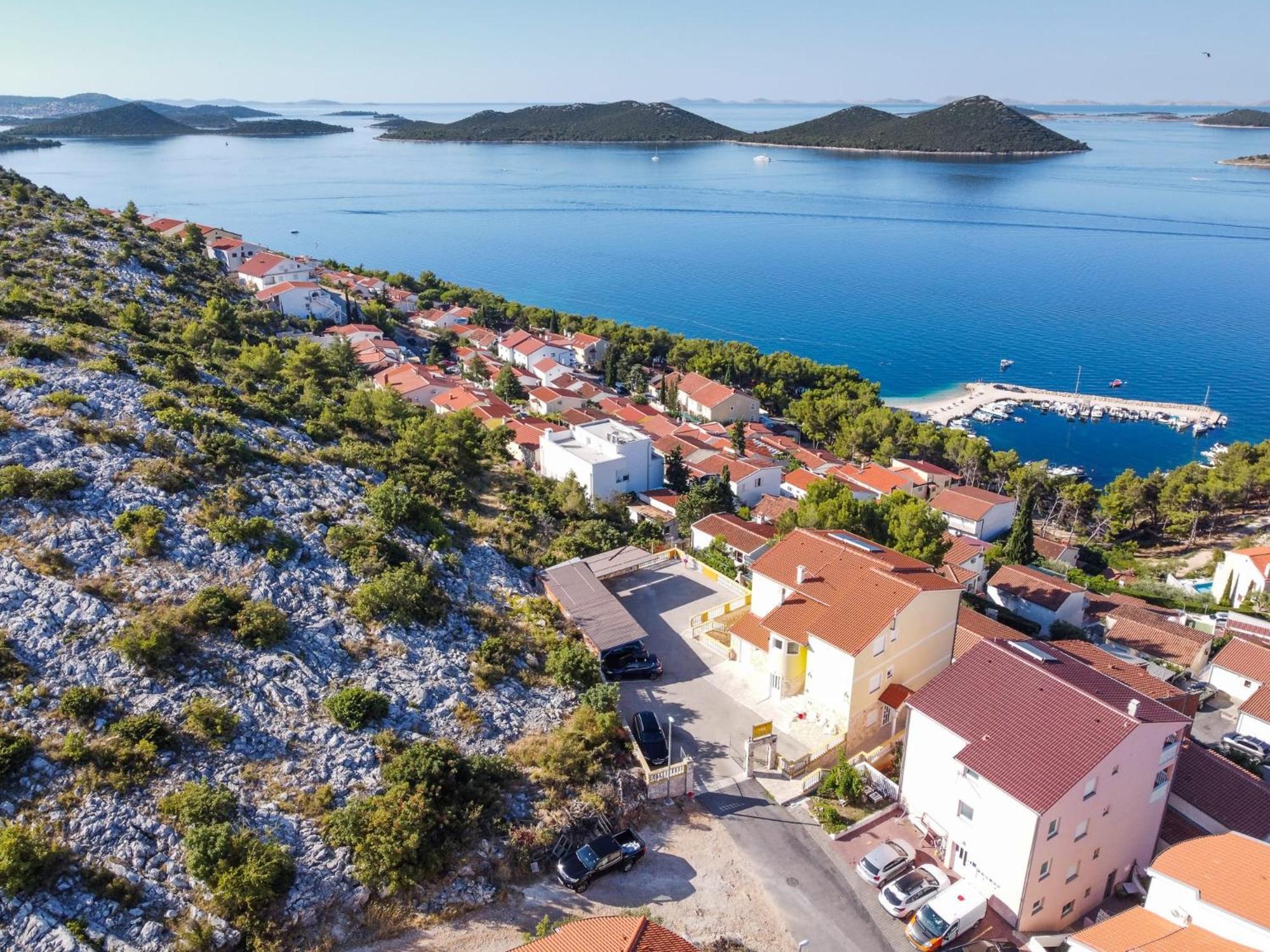 Apartmani Zoran Drage Rum bild